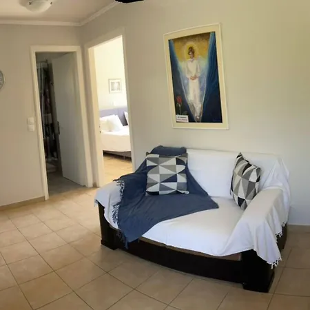 Апартаменты Georgia's Apartments, Corfu